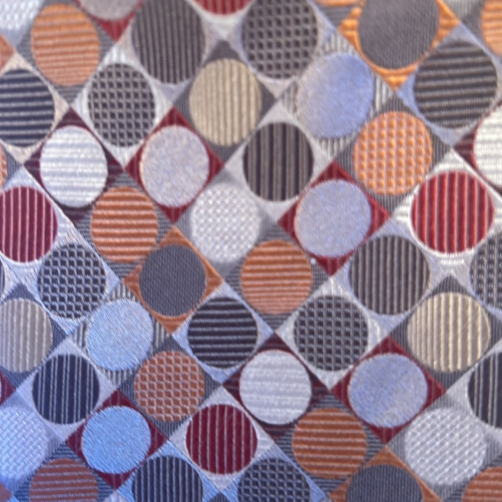 Geoffrey Beene Tie Brown Tan Silk - Picture 2 of 4